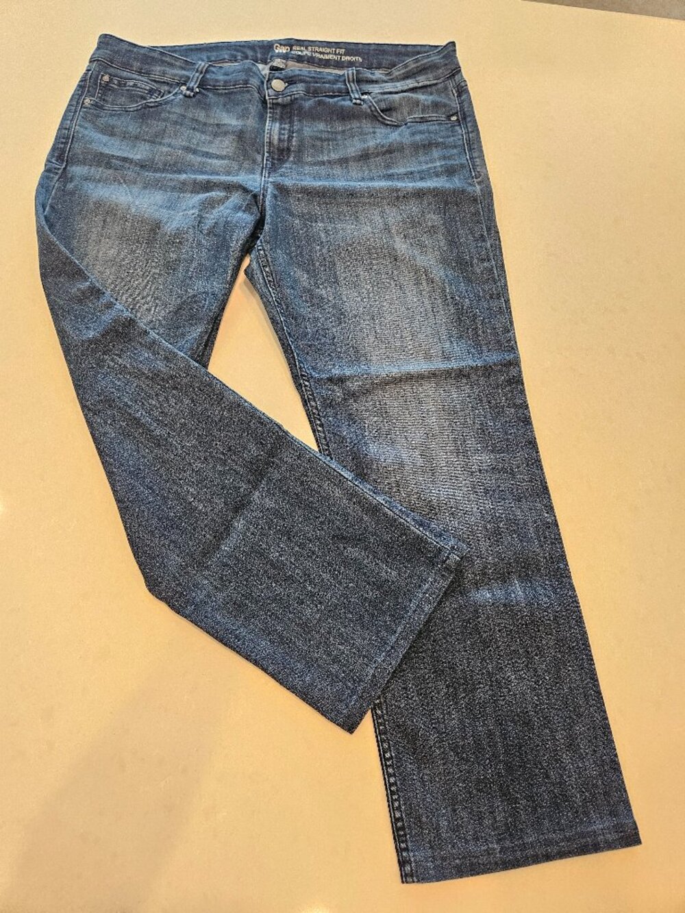 Gap Jeans Real Straight Fit - Mid Rinse Blue - Size 33R